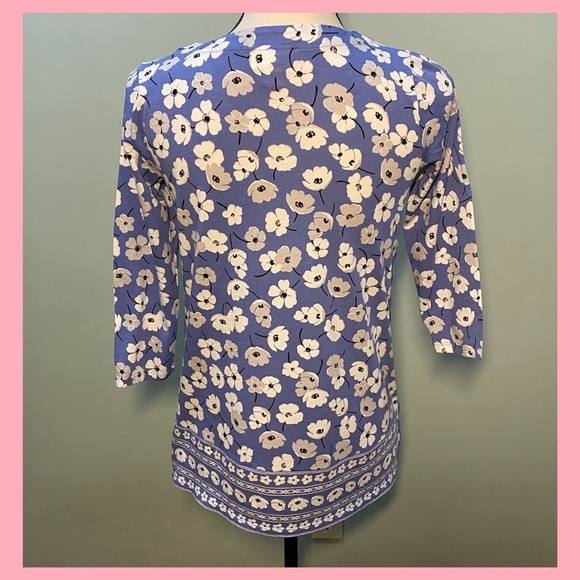 J.Jill Cotton Blend 3/4 Sleeve Flowered Top - Picture 3 of 8